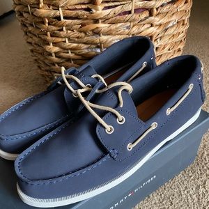 NIB Tommy Hilfiger Boat Shoes Size 11 M